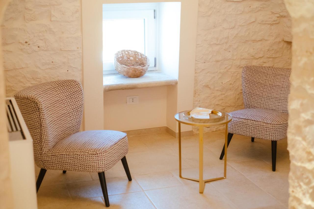Iconica Luxury Suites Алберобело Екстериор снимка