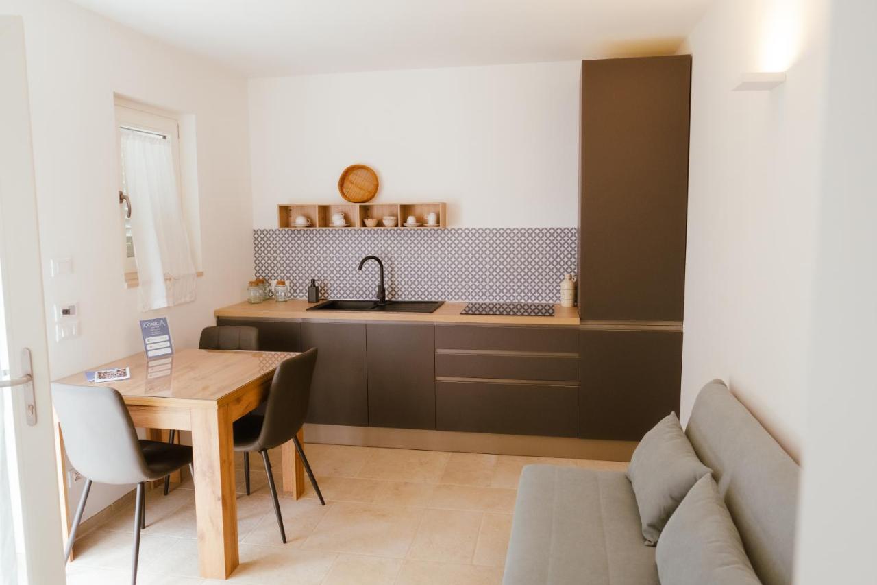 Iconica Luxury Suites Алберобело Екстериор снимка