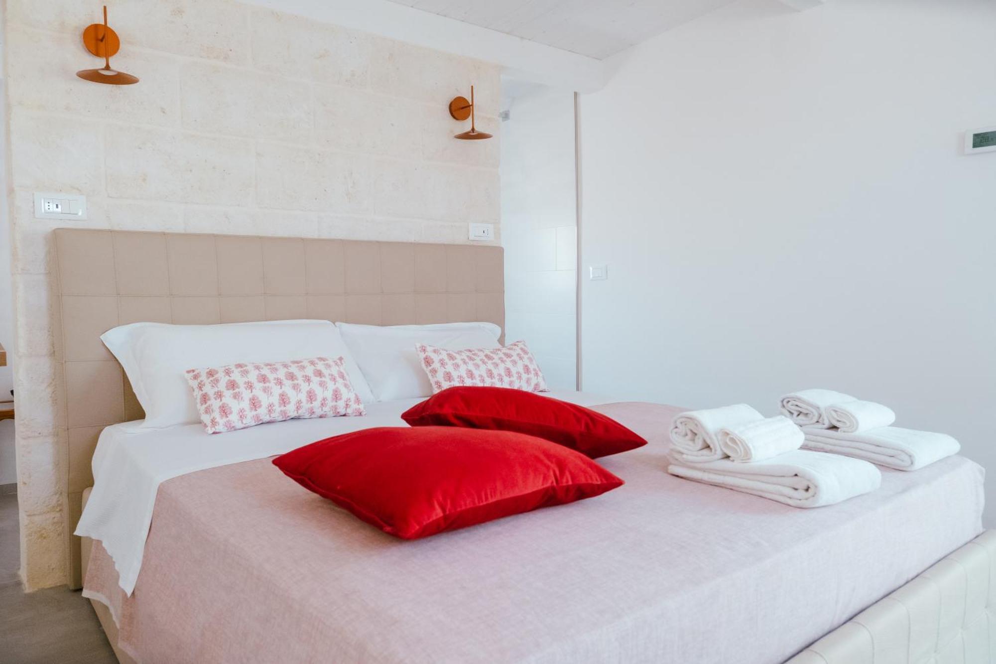 Iconica Luxury Suites Алберобело Екстериор снимка