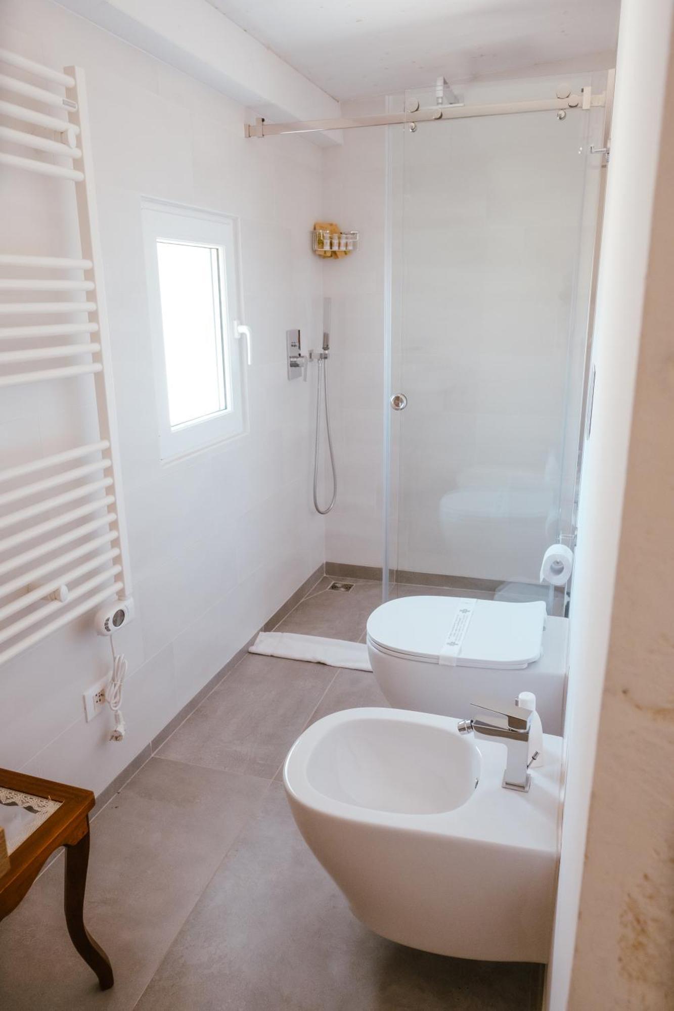 Iconica Luxury Suites Алберобело Екстериор снимка